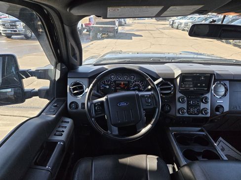 Used 2015 Ford F350 Lariat w/ Chrome Package image 2