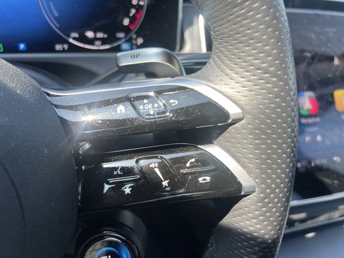 Used 2025 Mercedes-Benz E 53 AMG e 4MATIC Sedan image 20