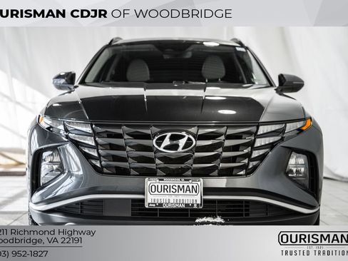 Used 2024 Hyundai Tucson SEL w/ Convenience Package image 2