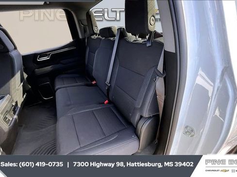 Used 2024 Chevrolet Silverado 1500 LT Trail Boss image 19