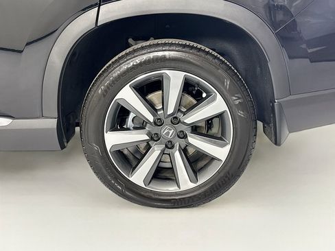 Used 2025 Honda Pilot Elite image 31