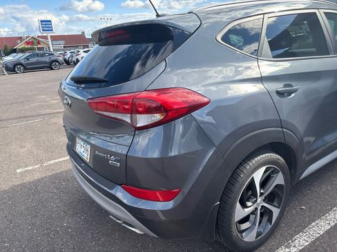 Used 2017 Hyundai Tucson Sport AWD/4WD image 10