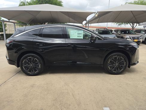 New 2026 Nissan Murano Platinum AWD/4WD image 2