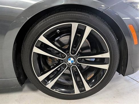 Used 2018 BMW 330i Sedan w/ Convenience Package RWD image 11