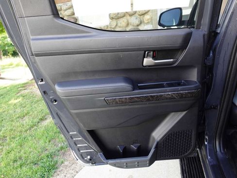 Used 2024 Toyota Tacoma Limited w/ Limited Package (LT) AWD/4WD image 24