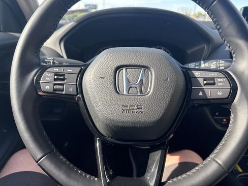 Used 2025 Honda HR-V EX-L image 14