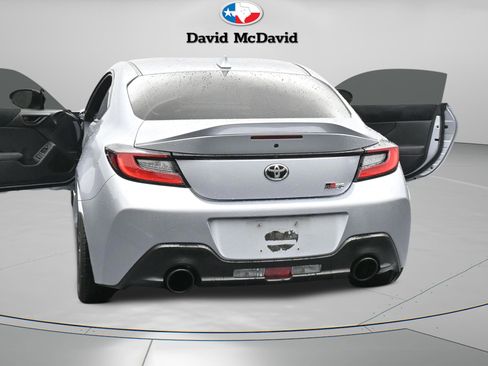 Used 2023 Toyota GR86 Premium w/ ALL Weather Mat Package (TMS) RWD image 44