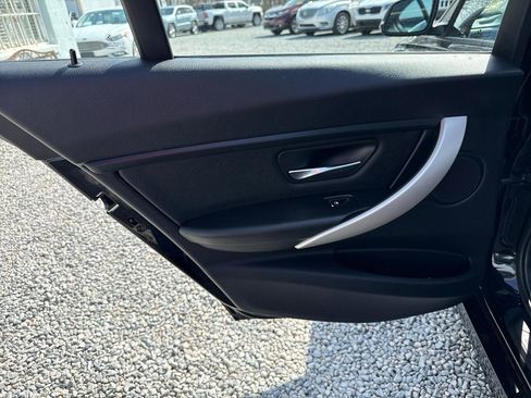 Used 2016 BMW 320i xDrive Sedan image 15