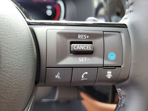 New 2025 Nissan Pathfinder Platinum w/ Cargo Package image 36