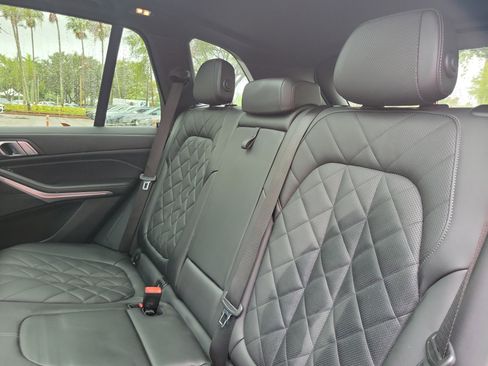 Certified 2023 BMW X5 xDrive40i image 11