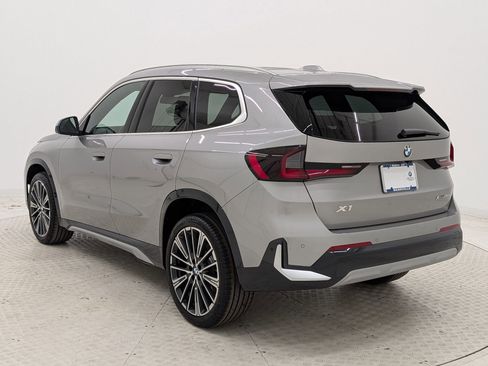 Used 2026 BMW X1 xDrive28i w/ Technology Package AWD/4WD image 3