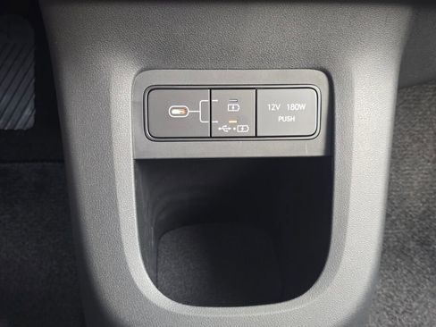 New 2025 Hyundai Ioniq 5 SEL image 28