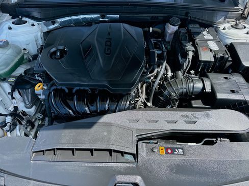 Used 2020 Hyundai Sonata SEL w/ Premium Package FWD image 31
