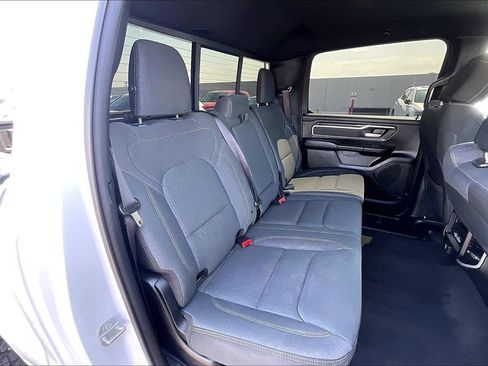 Used 2022 RAM 1500 Big Horn AWD/4WD image 32