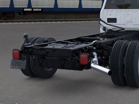 New 2026 Ford F550 2WD Regular Cab Super Duty image 21