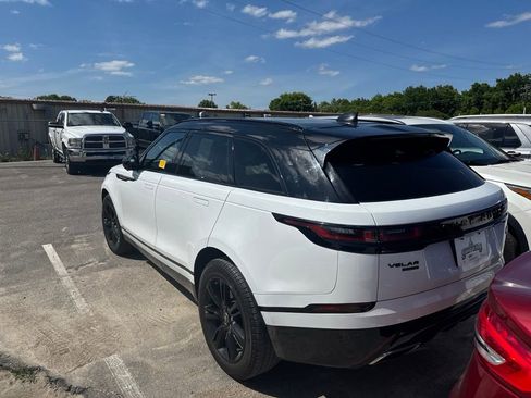 Used 2020 Land Rover Range Rover Velar R-Dynamic S AWD/4WD image 11