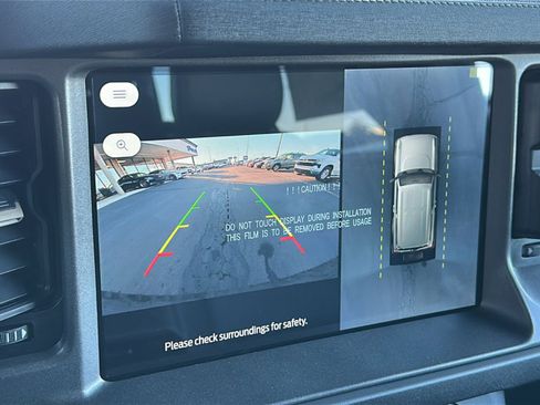 New 2025 Ford Bronco Badlands image 16