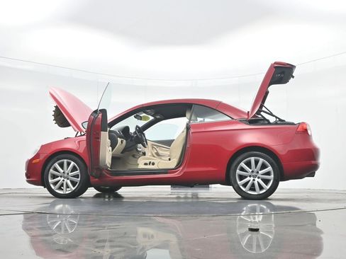 Used 2010 Volkswagen Eos Komfort FWD image 44