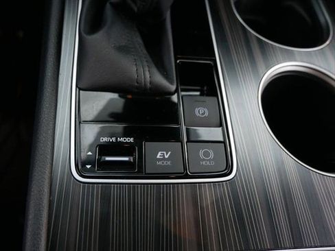 Certified 2022 Toyota Sienna Platinum AWD/4WD image 20