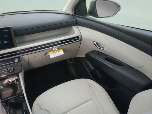 Used 2026 Hyundai Tucson SE image 24