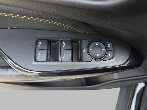 Certified 2024 Chevrolet Trax ACTIV w/ Sunroof Package FWD image 30