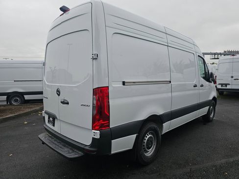 New 2025 Mercedes-Benz Sprinter 2500 image 6