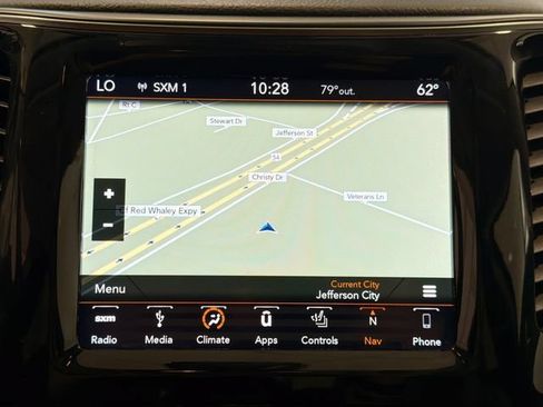 Used 2019 Jeep Cherokee Limited AWD/4WD image 11