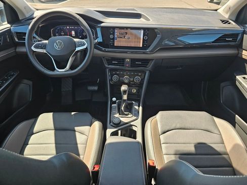 Certified 2023 Volkswagen Taos SEL AWD/4WD image 9