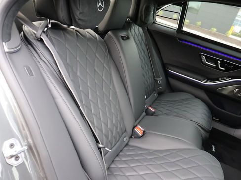 New 2026 Mercedes-Benz S 580 4MATIC Sedan image 16