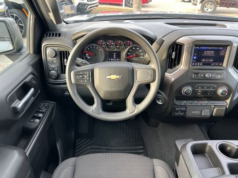 Certified 2024 Chevrolet Silverado 1500 Custom image 17