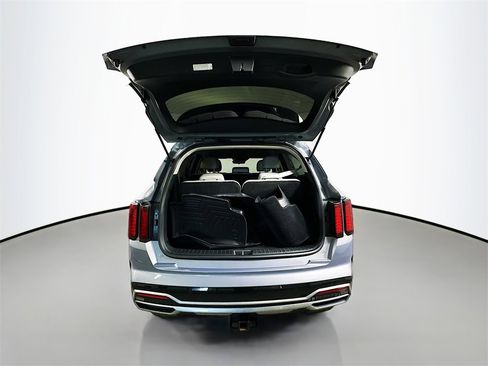 Used 2022 Kia Sorento S image 36