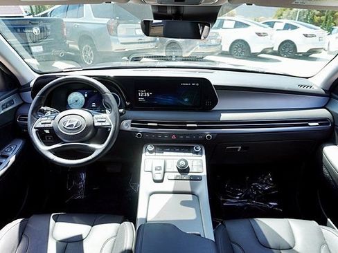 Used 2024 Hyundai Palisade SEL FWD image 30