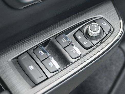 New 2026 Subaru Outback Touring XT image 18