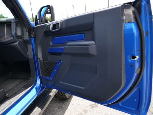Used 2025 Ford Bronco 2-Door w/ Sasquatch Package AWD/4WD image 32