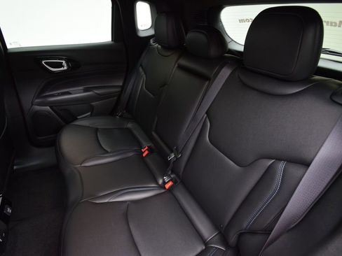 New 2026 Jeep Compass Limited image 34