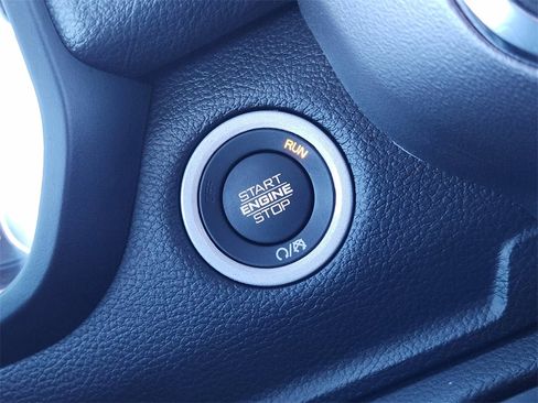 Used 2025 RAM 1500 Laramie w/ Laramie Southwest Edition image 22