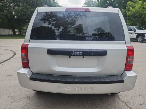 Used 2010 Jeep Patriot Sport w/ Tire & Wheel Group image 7