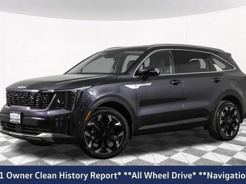 Used 2025 Kia Sorento EX image 2
