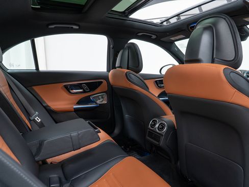 New 2026 Mercedes-Benz C 43 AMG 4MATIC Sedan image 24