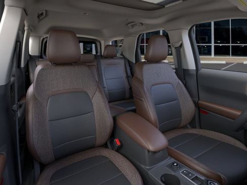 New 2025 Ford Bronco Sport Outer Banks w/ Outer Banks Tech Package+ AWD/4WD image 17