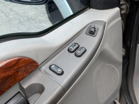 Used 2002 Ford F250 4x4 SuperCab Super Duty image 12