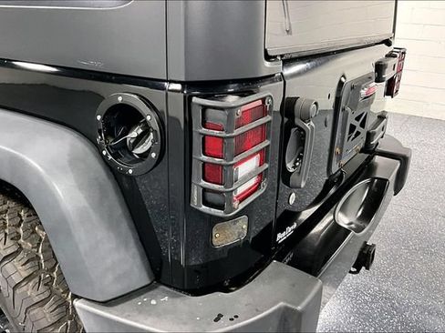 Used 2014 Jeep Wrangler Sport AWD/4WD image 18