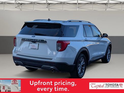 Used 2023 Ford Explorer Limited w/ Equipment Group 301A image 7