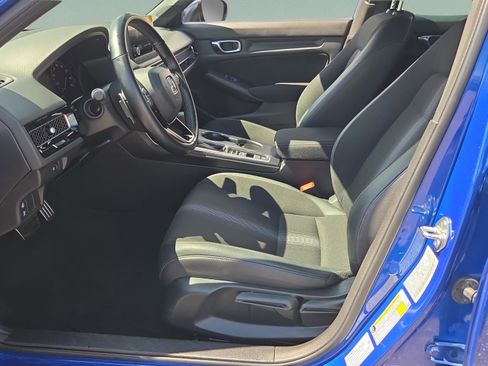 Used 2024 Honda Civic Sport image 9