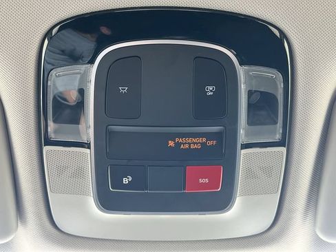 Certified 2025 Hyundai Tucson SEL AWD/4WD image 30