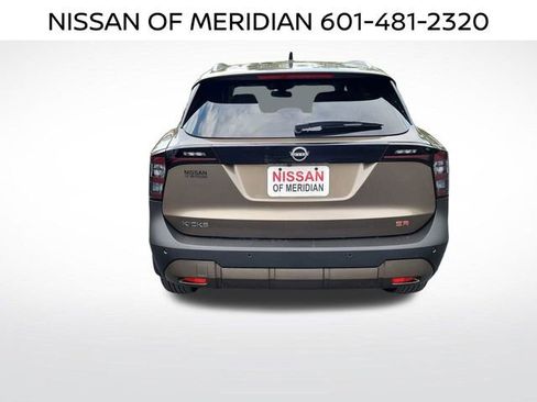 New 2026 Nissan Kicks SR FWD image 4