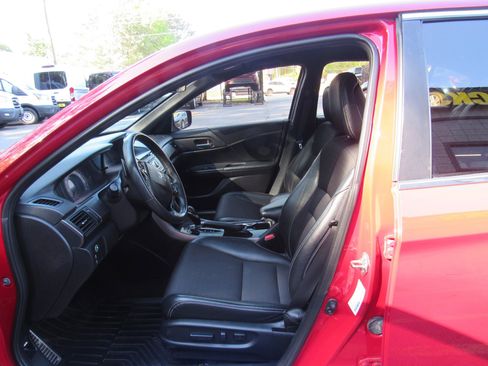 Used 2016 Honda Accord Sport image 7