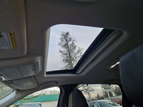 Used 2024 MAZDA CX-90 3.3 Turbo w/ Preferred Plus image 17