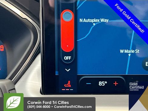 Used 2025 Ford Escape Platinum image 24