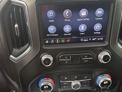 Used 2023 GMC Sierra 2500 Denali w/ Denali Black Diamond Edition AWD/4WD image 9